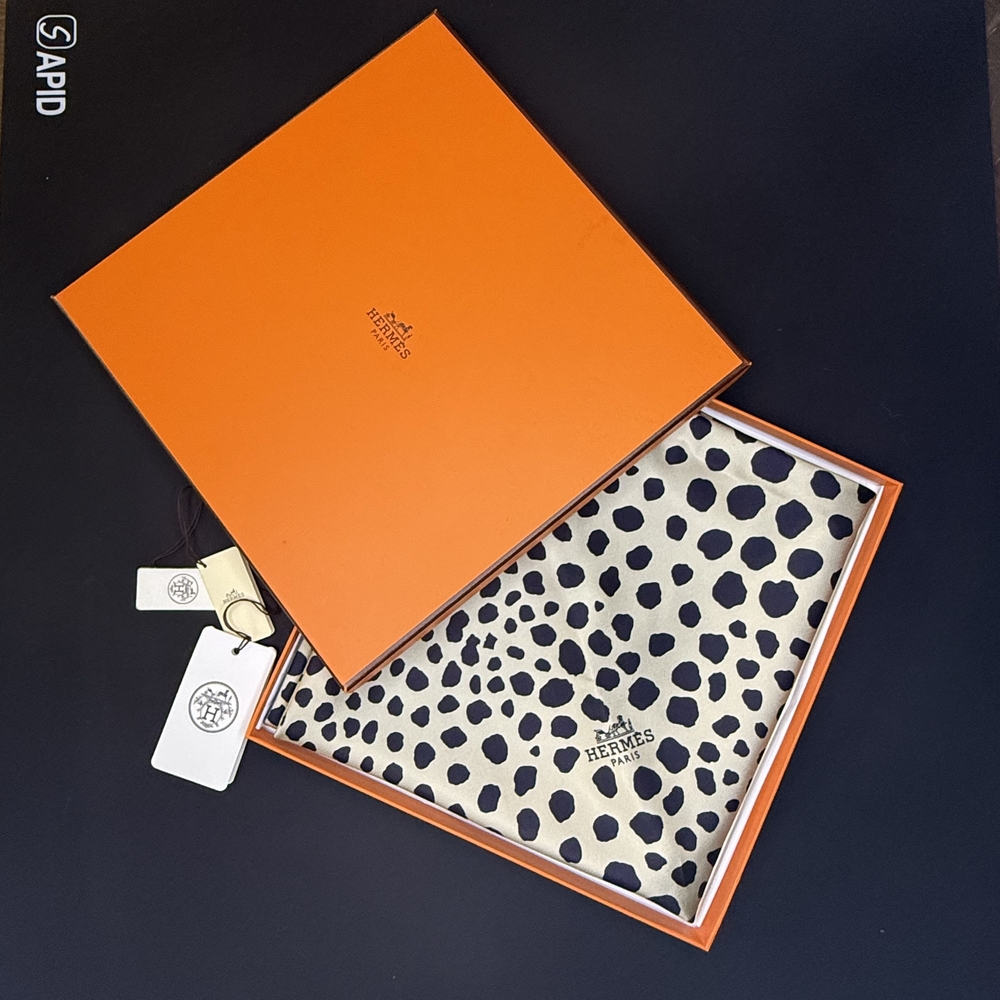 Hermes Cream and Black Patterned Scarf